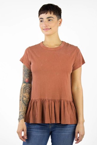 The Great The Ruffle Tee Rust