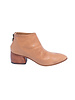 P. Monjo Curved Ankle Boot Todi Caramel