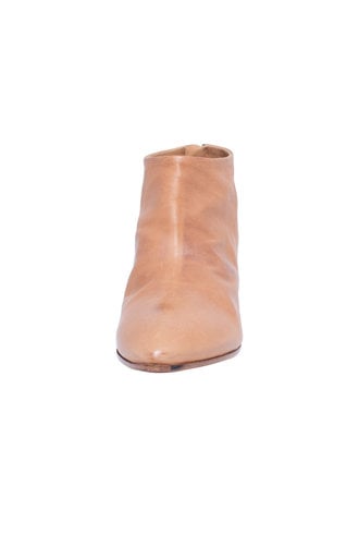 P. Monjo Curved Ankle Boot Todi Caramel