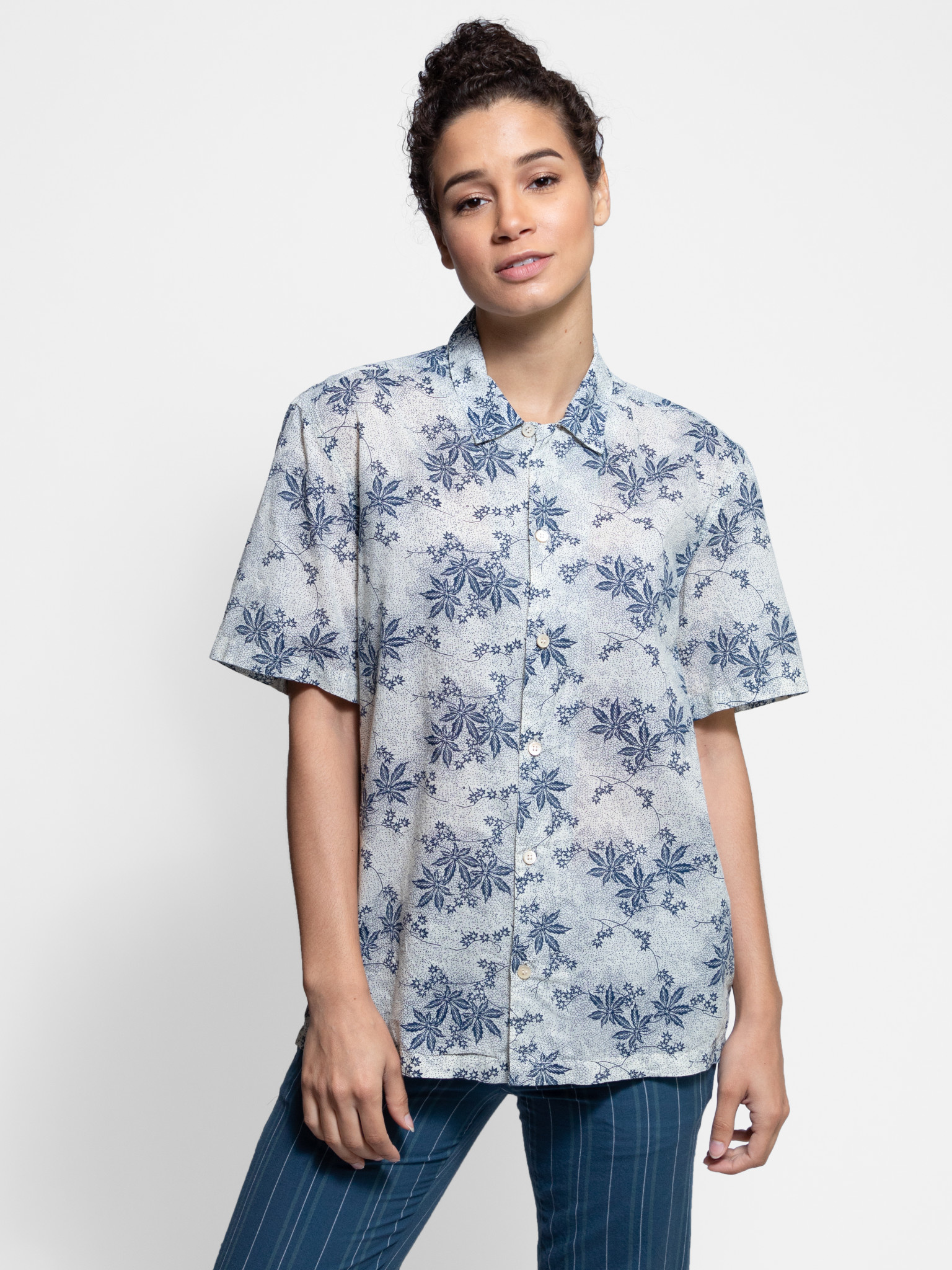 Bsbee - Cassidy Shirt Cody Print - Alhambra | Women's Clothing Boutique ...