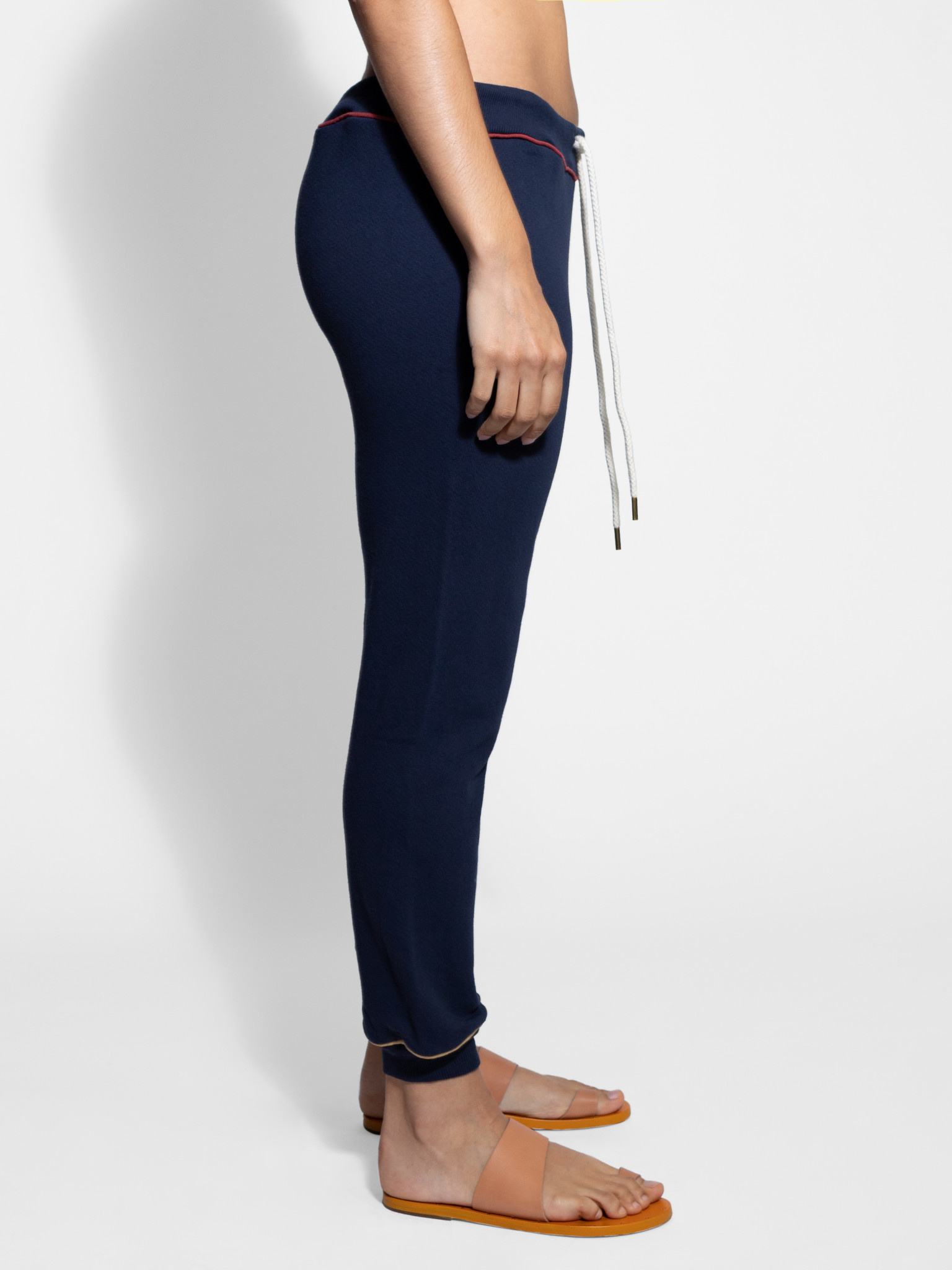 The Great - The Cropped Sweatpant with Multi Piping Navy - Alhambra