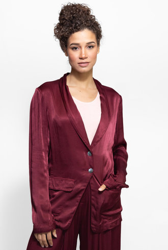 Raquel Allegra Shawl Blazer Wine