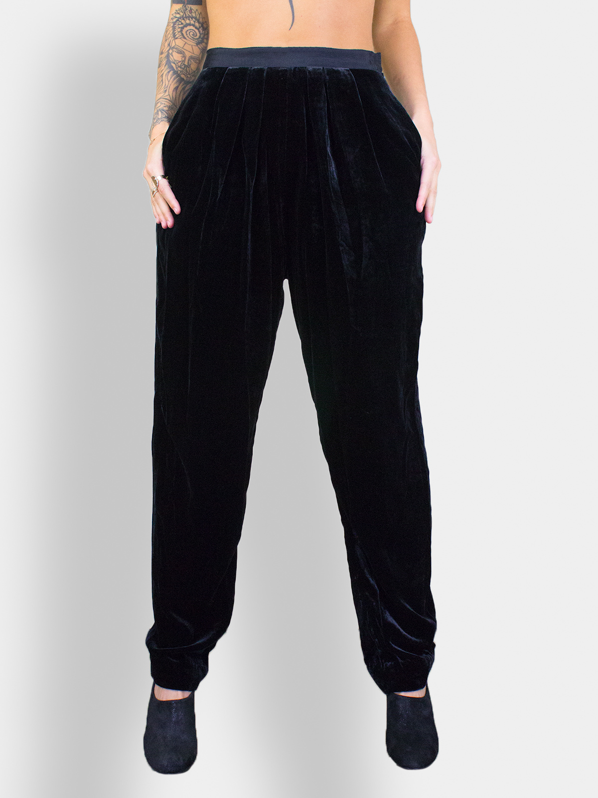 Pleated Trouser Black - Alhambra  Women's Clothing Boutique, Seattle