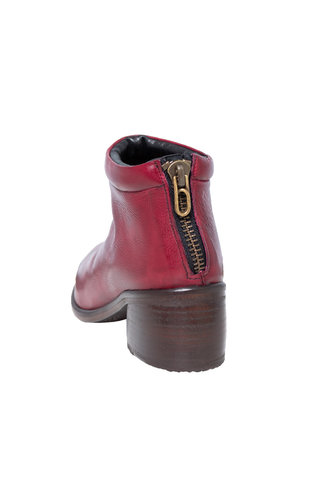 P. Monjo Curved Ankle Boot Lux Rosso Red