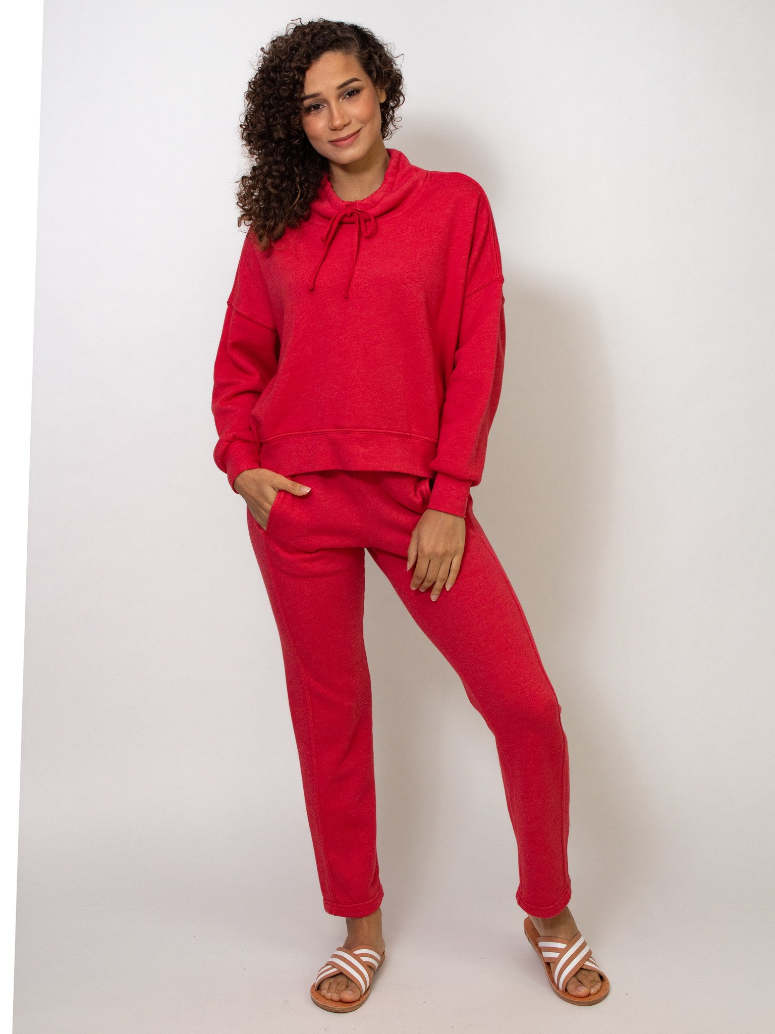 Xirena CHASE SWEATSHIRT CHERRY RED Alhambra Women s Clothing