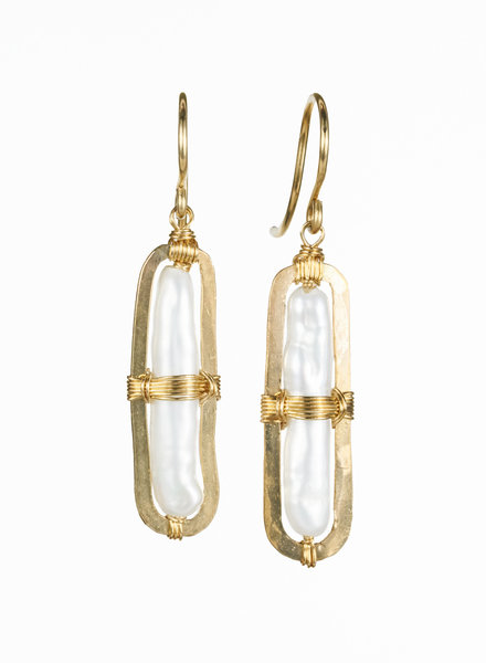 Dana Kellin Fashion Pearl Earrings