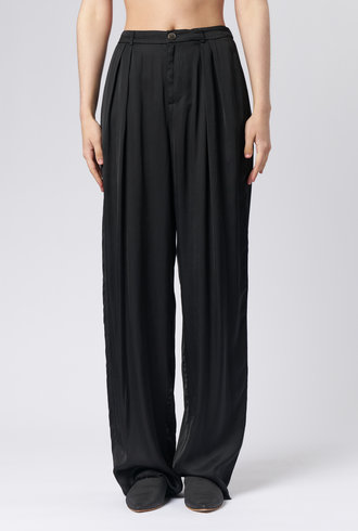 Raquel Allegra Pleated Trouser Black