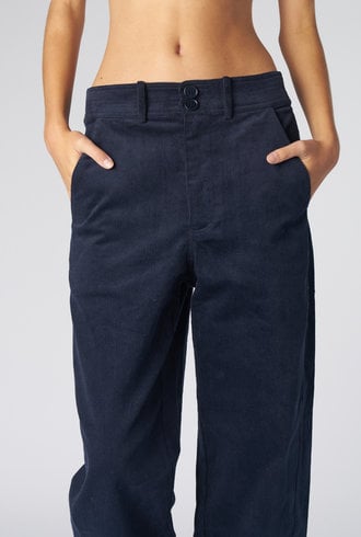 Apiece Apart Mari Barrel Pant Midnight