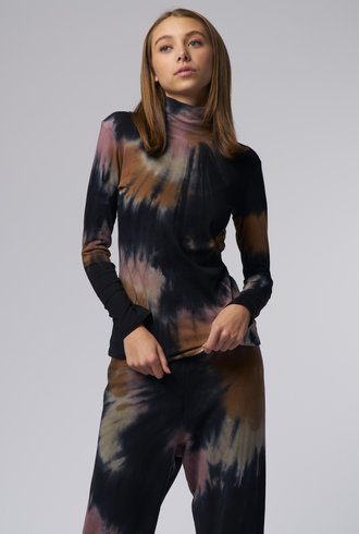 Raquel Allegra Faye Turtle Neck Top Black Fireworks Tie Dye