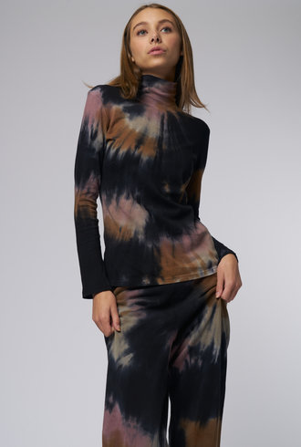 Raquel Allegra Faye Turtle Neck Top Black Fireworks Tie Dye