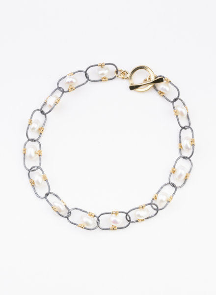 Dana Kellin Fashion Silver Pearl Bracelet