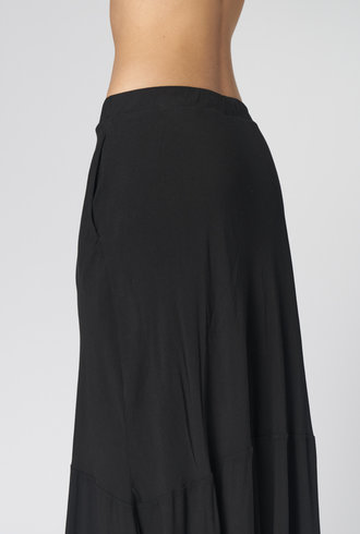 Raquel Allegra Midi Frida Skirt Black