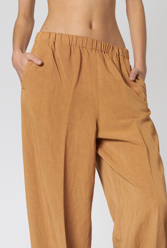 Pomandere Wide Cut Trousers Amber