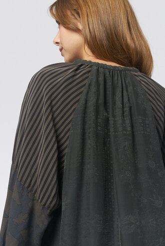 Raquel Allegra Poet Blouse Kale