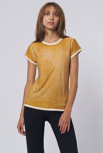 Kokun Short Sleeve Over Dye Crew Mustard