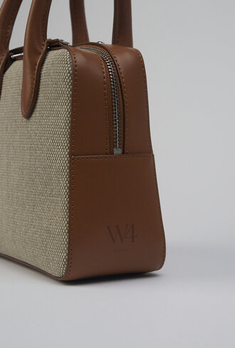 WE-AR4 The Flight Bag 20 Taupe