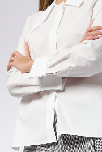 WE-AR4 The Smart Shirt White
