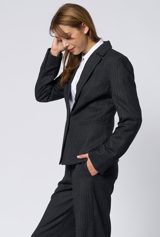 Pomandere One Button Jacket  Anthracite Pin Stripe