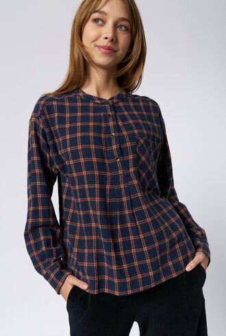 Xirena Makenzie Top Navy