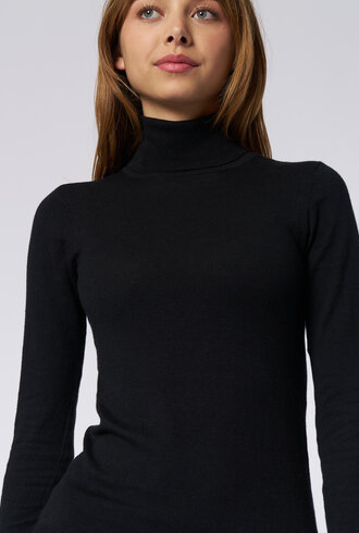 Xirena Tommy Sweater Black