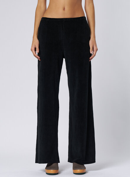Xirena Mavis Sweatpant Black