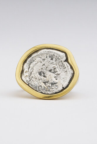 TAT2 Gold Roman Man Coin Ring