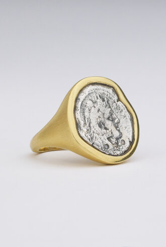 TAT2 Gold Roman Man Coin Ring