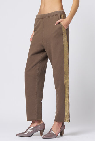 Raquel Allegra Tira Sweatpants Taupe Gold Stripe