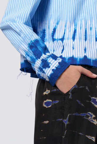 Raquel Allegra Cropped Painter Shirt Blue