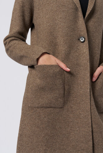 Kokun Car Coat Yak Walnut
