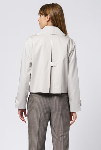 WE-AR4 The Burb Jacket Parchment