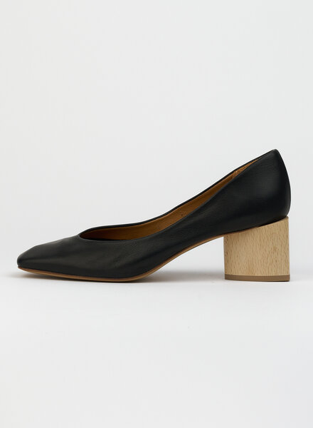 Coclico Icy Pump Black
