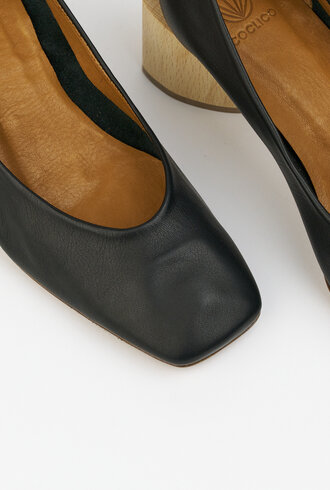 Coclico Icy Pump Black