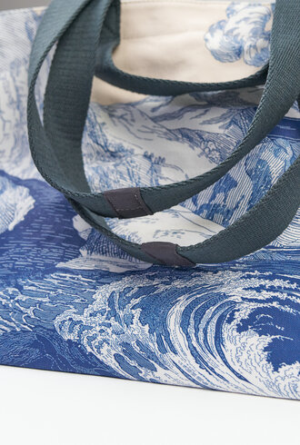 Inouitoosh Carrier Balthazar Navy