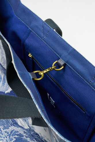 Inouitoosh Carrier Balthazar Navy