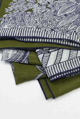 Inouitoosh Oblong Mirage Scarf Khaki
