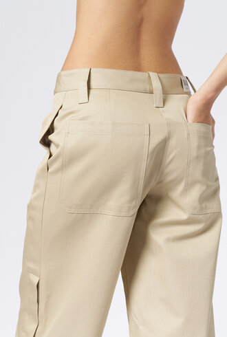 WE-AR4 The Slacker Pant Dark Sand