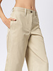 WE-AR4 The Slacker Pant Dark Sand