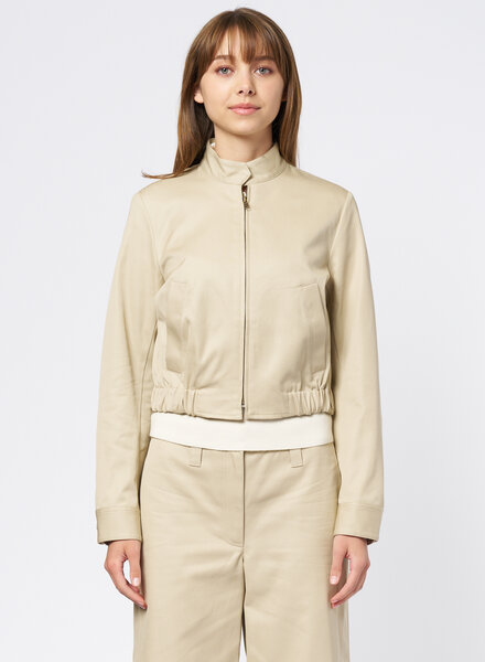 WE-AR4 The Field Bomber Sand