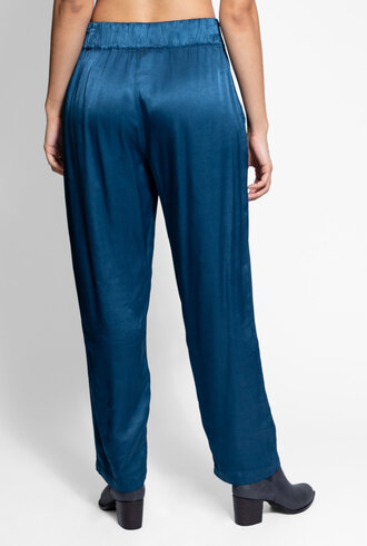 Raquel Allegra Ankle Pant Peacock