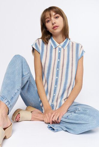 Xirena Tillie Shirt Blue Ridge