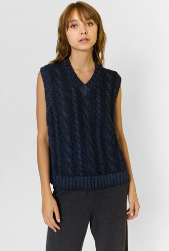 MJW. Cashmere Cables Vest Navy