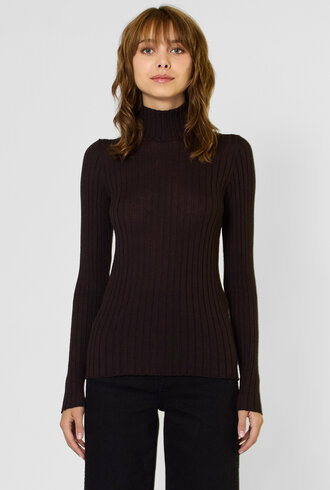 MJW. High Neck Ribbed Pullover Ebony