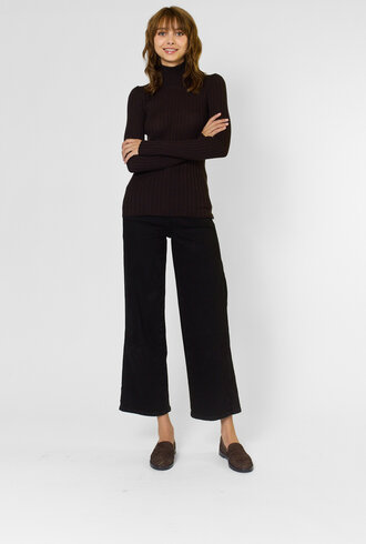 MJW. High Neck Ribbed Pullover Ebony