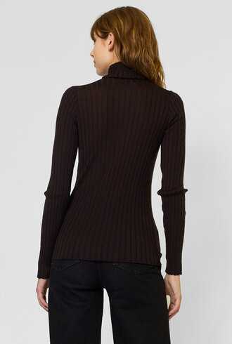 MJW. High Neck Ribbed Pullover Ebony