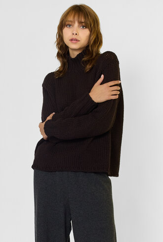MJW. High Neck Pullover Ebony