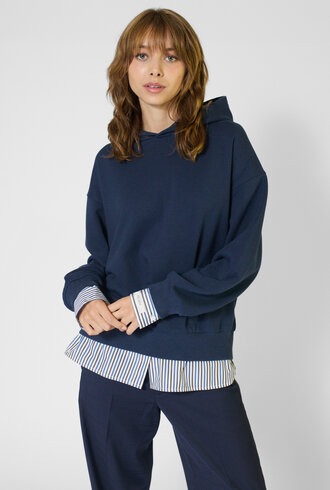 WE-AR4 Smart Hoodie Midnight