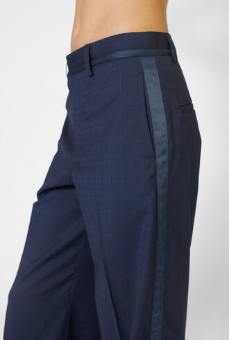WE-AR4 The Tuxedo Trouser Navy