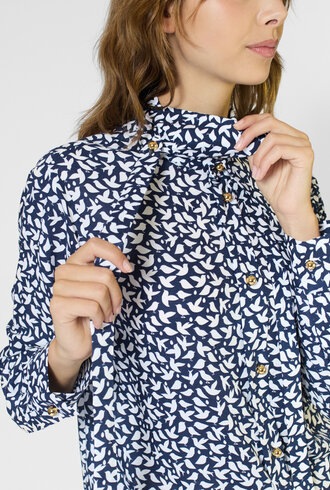 WE-AR4 The Academy Blouse II Midnight