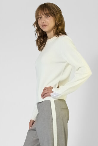 WE-AR4 The Chaplin Crew Ivory